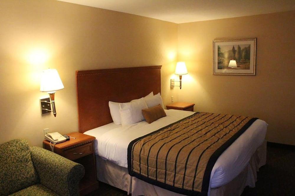 Coratel Inn & Suites By Jasper New Braunfels Ih-35 Ext 189 Exterior photo